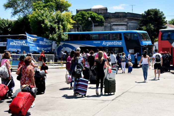 En las primeras seis semanas del año llegaron a Neuquén 1187 personas