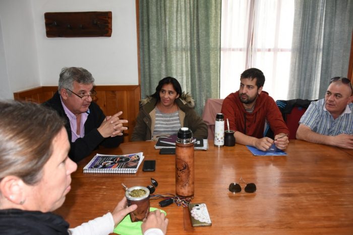 Reunión de trabajo por el evento “Casteando Sabores”.