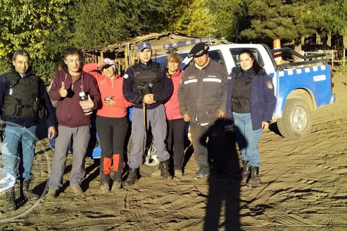 Rescataron a tres personas que se habían extraviado en una caminata en la cordillera