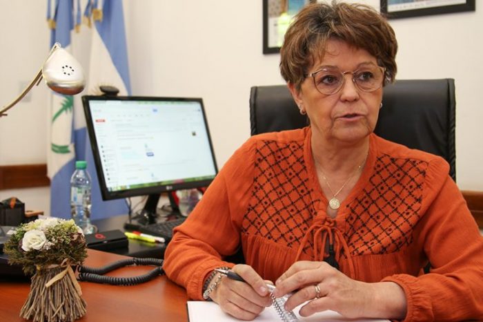 Storioni aseguró que el gobierno está dando respuesta a las situaciones planteadas por escuelas
