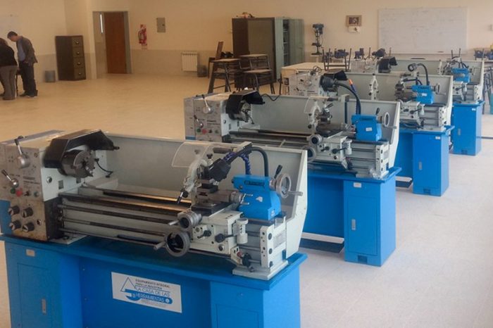 Educación entregó equipamiento a la EPET N° 22 de Centenario