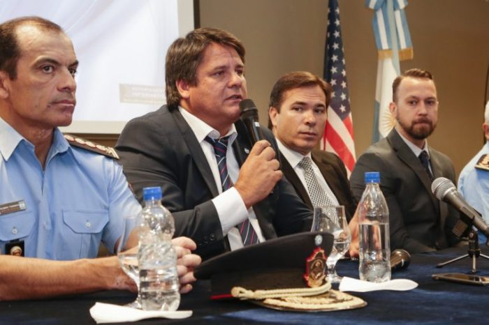 Comenzó el curso de técnicas del FBI para la investigación de casos complejos