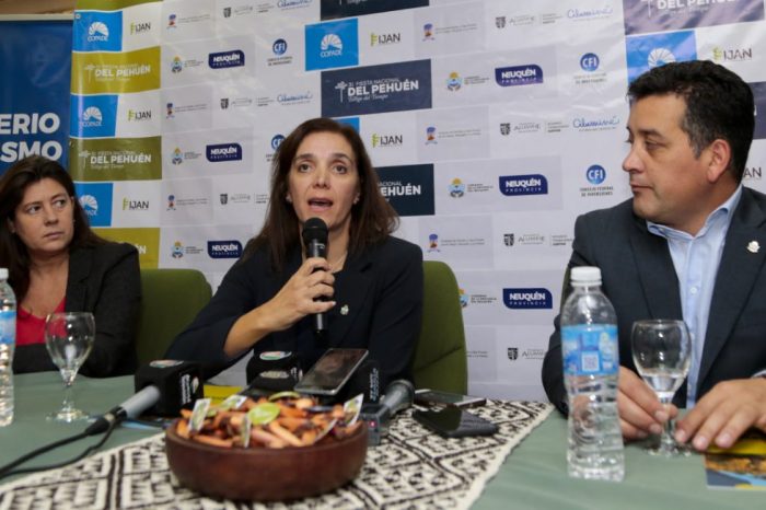 Nueva edición de la Fiesta del Pehuén en Aluminé