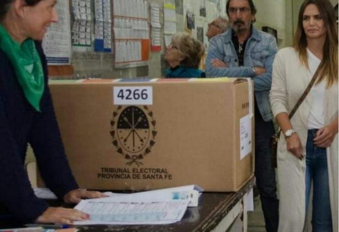 Primeros resultados de las PASO en Santa Fe: Bonfatti el más votado aunque la suma de Juntos lo supera