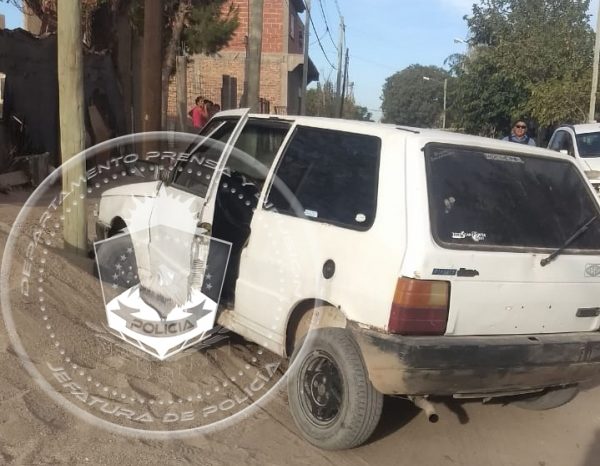 Cuatro demorados por un robo en Plottier