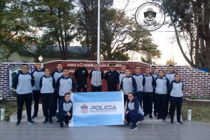 Los cadetes de la Policía del Neuquén, participaron con sus pares de Río negro en el "Día del Cadete"