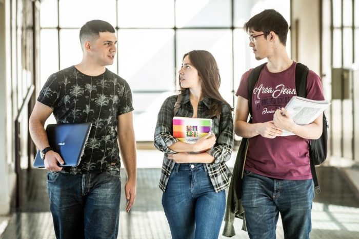 PAE lanzó la edición 2019 de su programa de Becas Universitarias para estudiantes de Neuquén