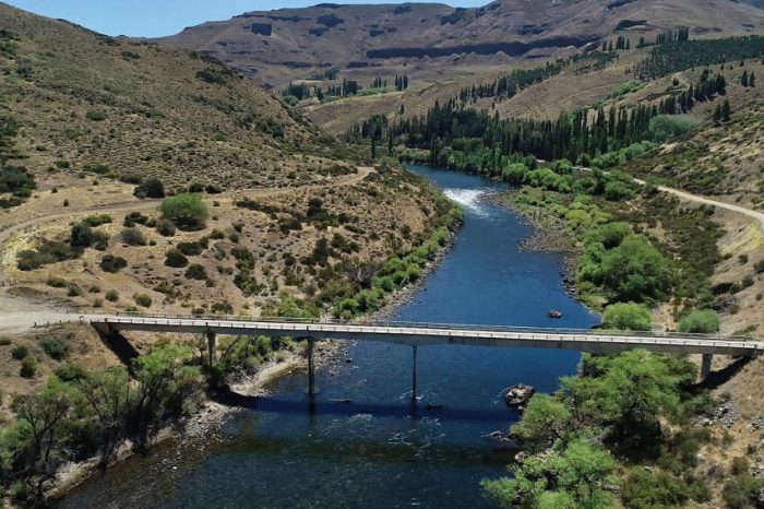 Gutiérrez anunció obras viales y más pavimentación en la ruta provincial 23