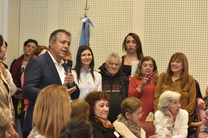 Rolando Figueroa participó del homenaje por el centenario del natalicio de Eva Perón