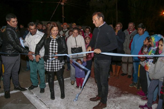 El gobernador inauguró un espacio recreativo en Las Lajas