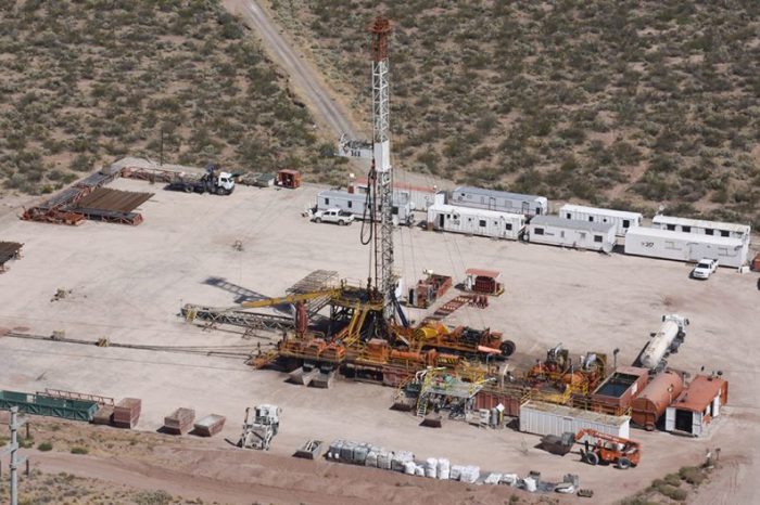 Vaca Muerta impulsa la refinación de petróleo y mantiene al sector en alza