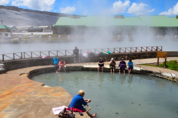 Cada vez más personas utilizan las Termas de Copahue en búsqueda de bienestar