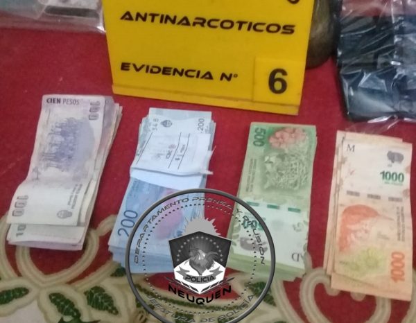 Allanamientos con demorados y secuestros de elementos