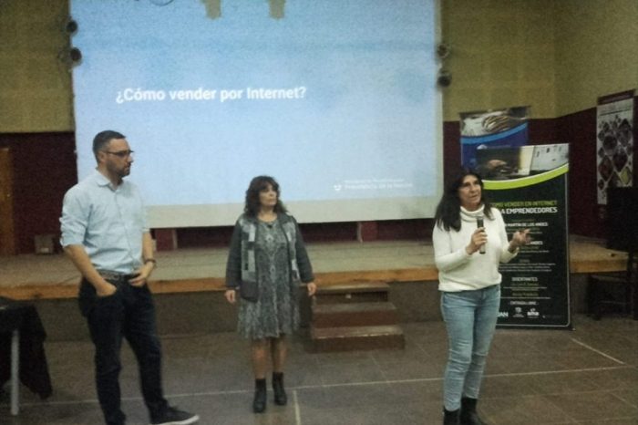 En Junín de los Andes, se dictó un taller de " Internet para Emprendedores"