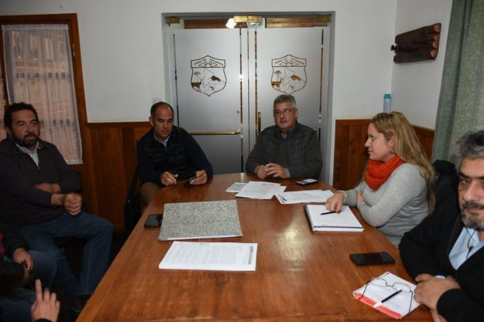 Reunión con adjudicatarios del loteo Nehuen Che, por escrituras de sus terrenos