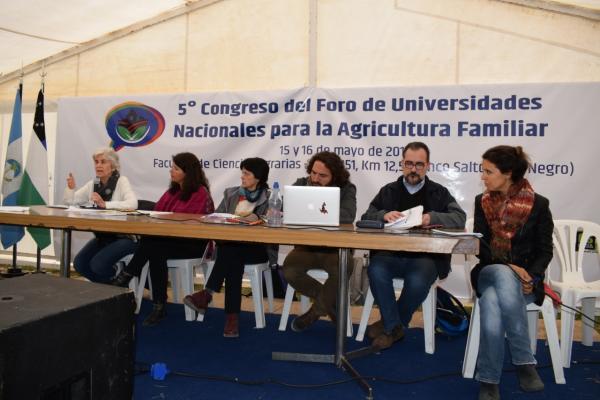 La agricultura familiar da cátedra