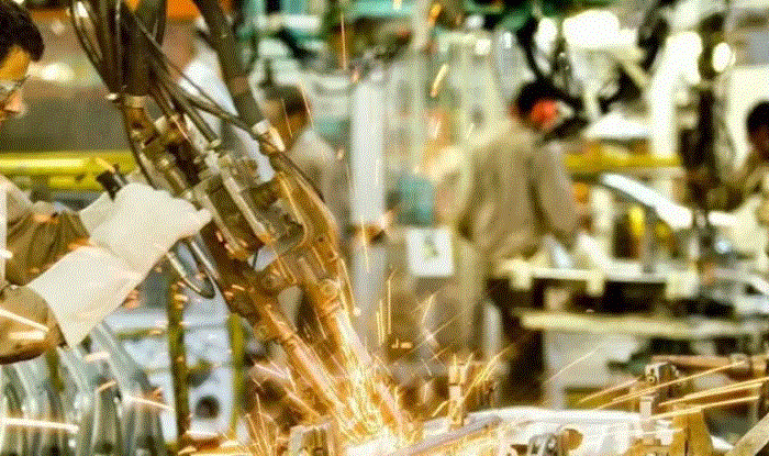 Por décimo mes consecutivo, la actividad económica se desplomó 4,8% en febrero