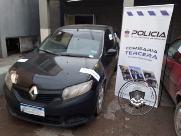Dos detenidos, celulares y automóvil en marco de una causa por robo