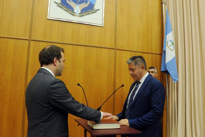 La Cámara votó un reconocimiento a Luis Sapag y asumió el diputado Edgardo Della Gáspera