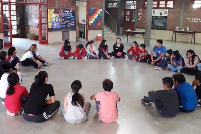 Las escuelas abren sus puertas los sábados para el programa Al Patio