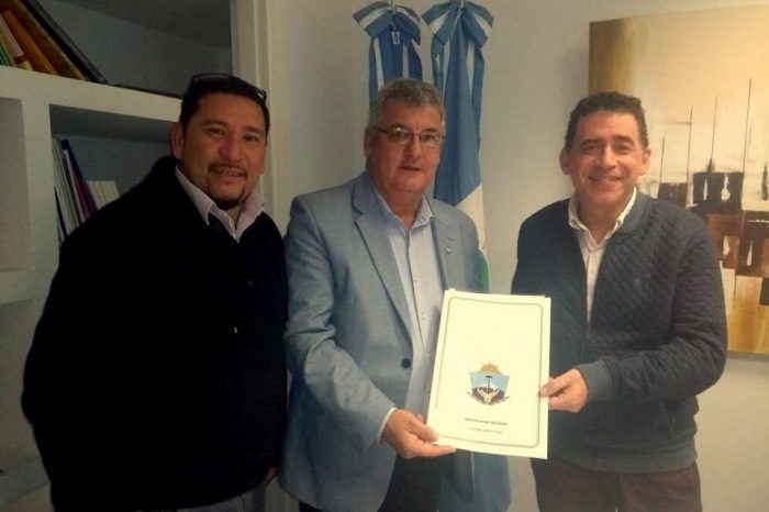 El Intendente de Junín de los Andes, gestionó actividades culturales para la localidad