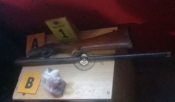 Personal de Cría. 20° secuestra armas y municiones en allanamientos