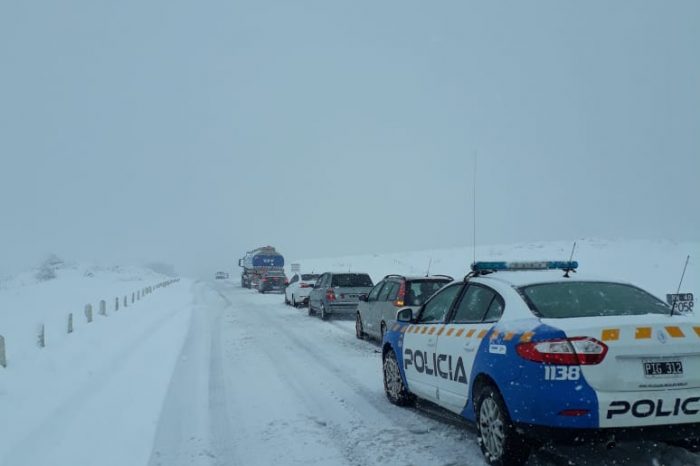Policía del Neuquén dispuso un operativo especial en Ruta Nacional 40