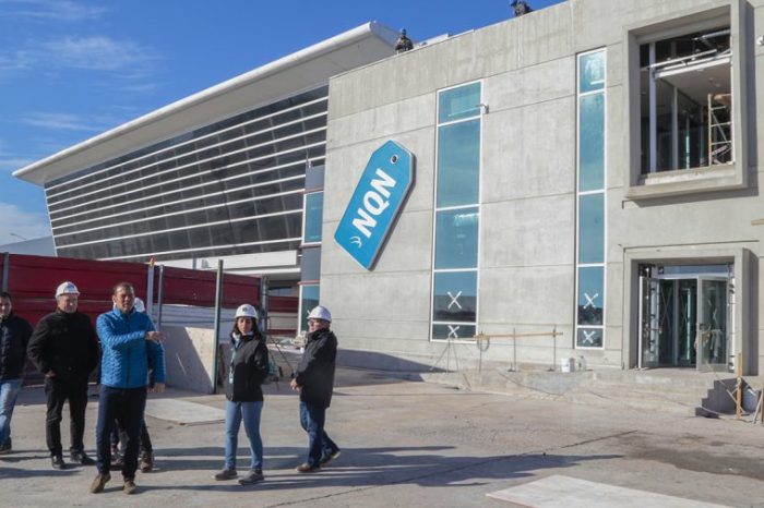 Gutiérrez recorrió las obras de ampliación del aeropuerto capitalino