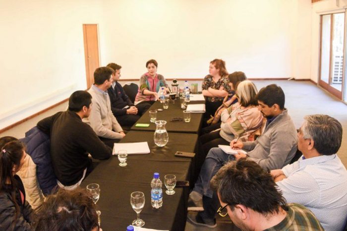 Histórico encuentro con Radios Comunitarias