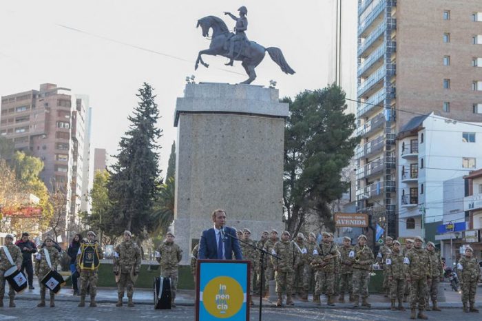 Gutiérrez: “La libertad, la independencia y la justicia son la base de la construcción de la democracia»