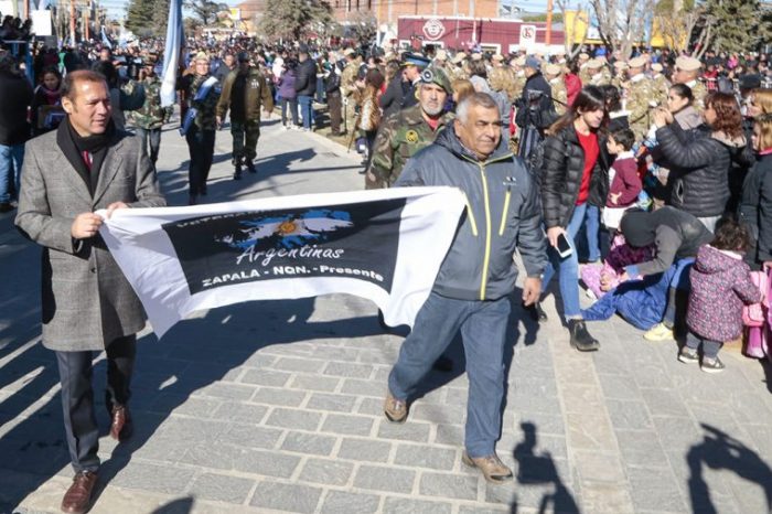 Gutiérrez participó del 106º aniversario de Zapala