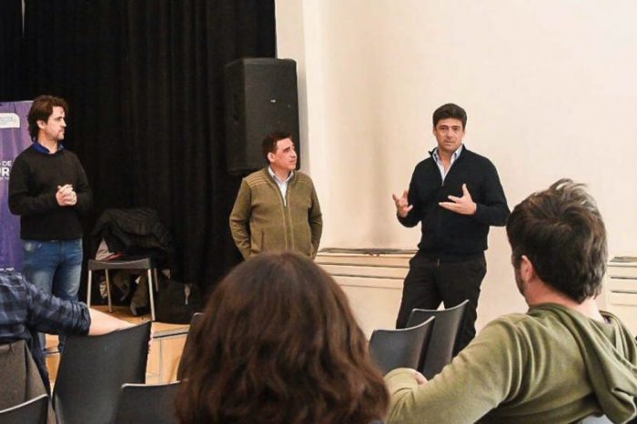 Se realizó la presentación del ciclo Cine con Vecinos