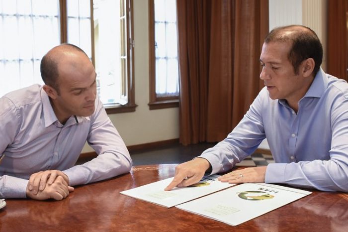 Se ejecutará la red de gas para 400 familias del barrio Primeros Pobladores de Centenario