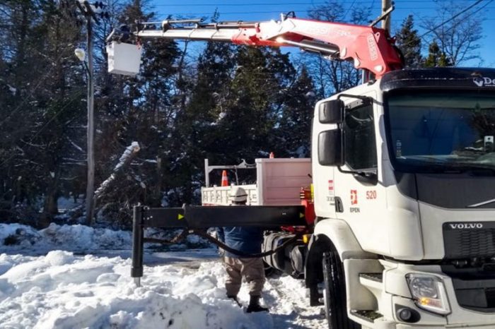 Se intensificaron las tareas para garantizar los servicios en Villa La Angostura