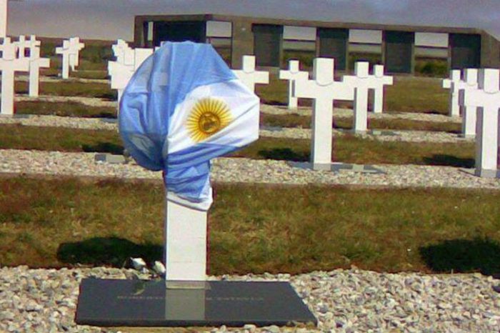 Ya son 114 los identificados de Malvinas: fue como voluntario a la guerra, luchó con coraje y murió abrazado a la foto de su primer amor