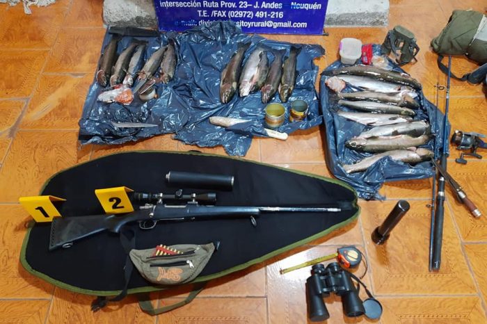 Cuatro personas oriundas de San Martín de los Andes demoradas por pesca furtiva y arma de fuego