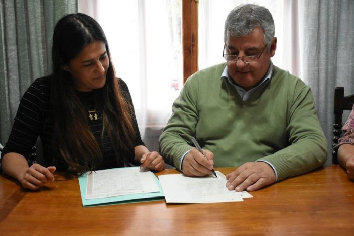 Se firmaron las 3 primeras escrituras del Loteo Social