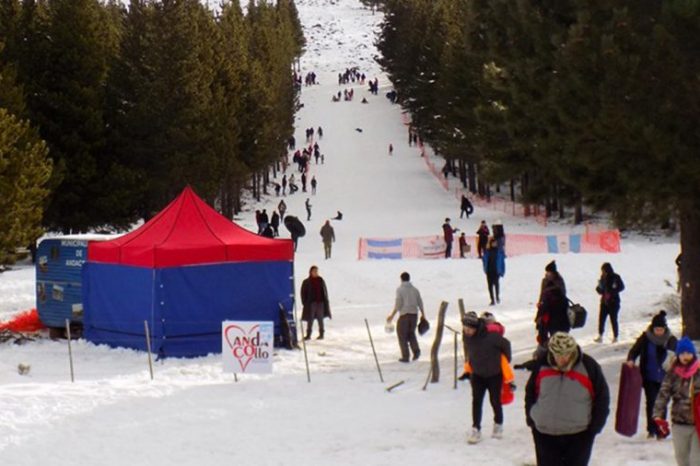 El Norte neuquino cuenta con un parque recreativo de nieve en Andacollo