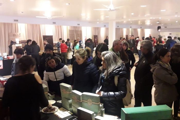 Con una gran convocatoria comenzó la tercera edición de la “Fiesta del Chocolate Neuquino”