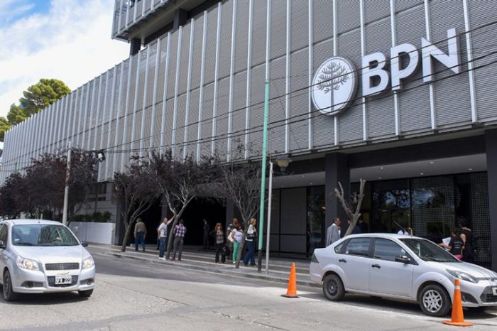 Gutiérrez anunció línea de crédito para pymes por 500 millones de pesos