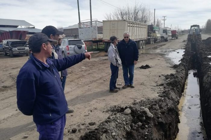 Junín de los Andes: Empresas del parque industrial contarán con el servicio de cloacas
