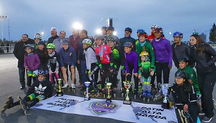 Se inauguró la nueva pista de patín carrera del Club Alta Barda