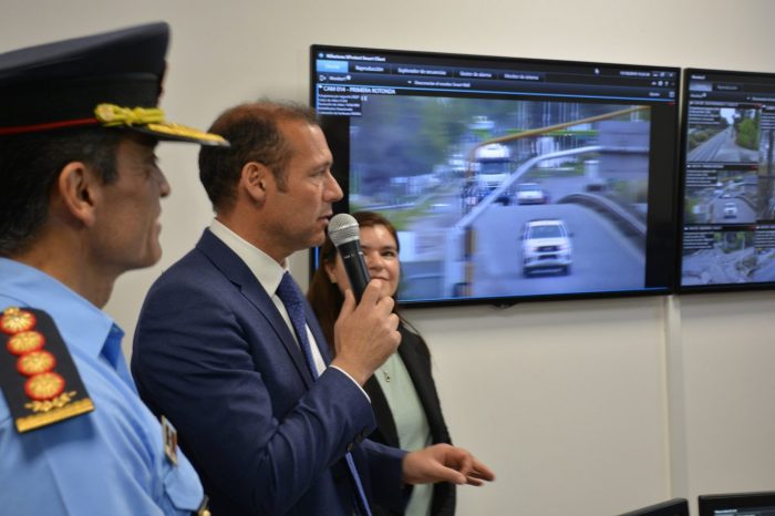 Inauguración del Centro de Monitoreo en Centenario