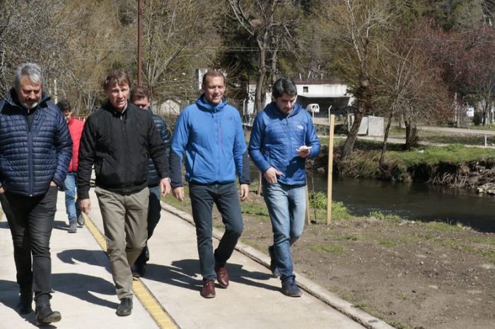 Gutiérrez inauguró y supervisó el avance de obras en el Sur de la provincia