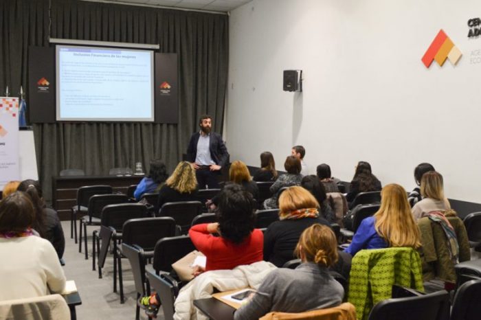 Curso de habilidades financieras para emprendedoras