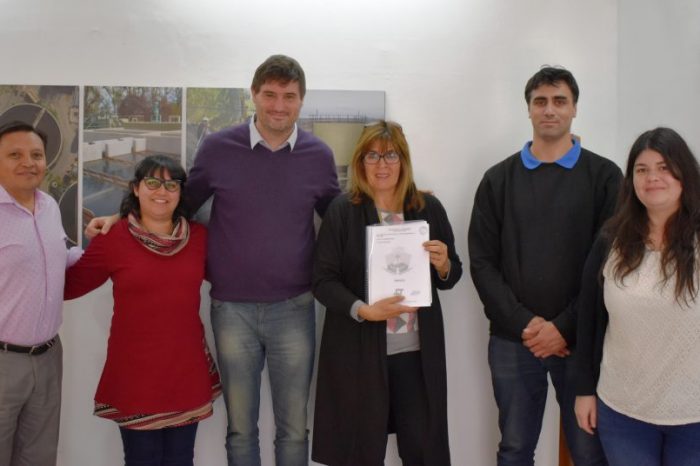 Vecinos de Valentina Sur ya tienen su proyecto de red de agua potable