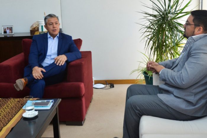 Rolando Figueroa recibió al futuro diputado nacional Alberto Vivero