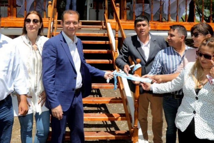 Bajada del Agrio festejó su 80° aniversario del mismo participó el Gobernador Gutiérrez