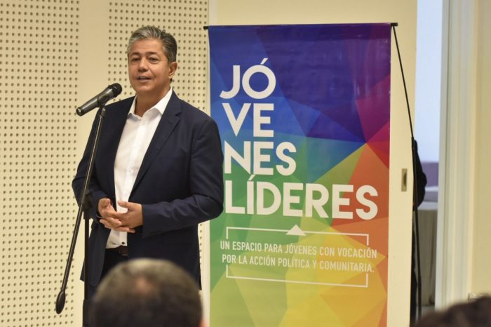 130 alumnos finalizan su paso por el programa Jóvenes Líderes Políticos y Comunitarios