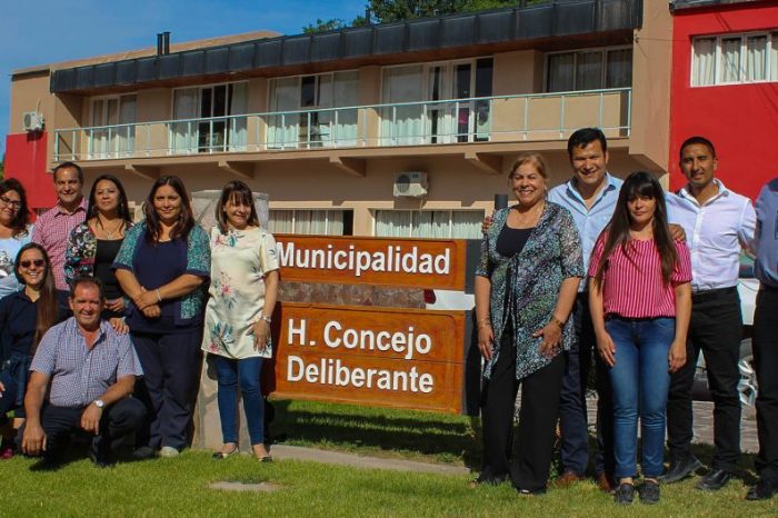 Capacitación sobre técnica legislativa a futuros concejales de Piedra del Águila